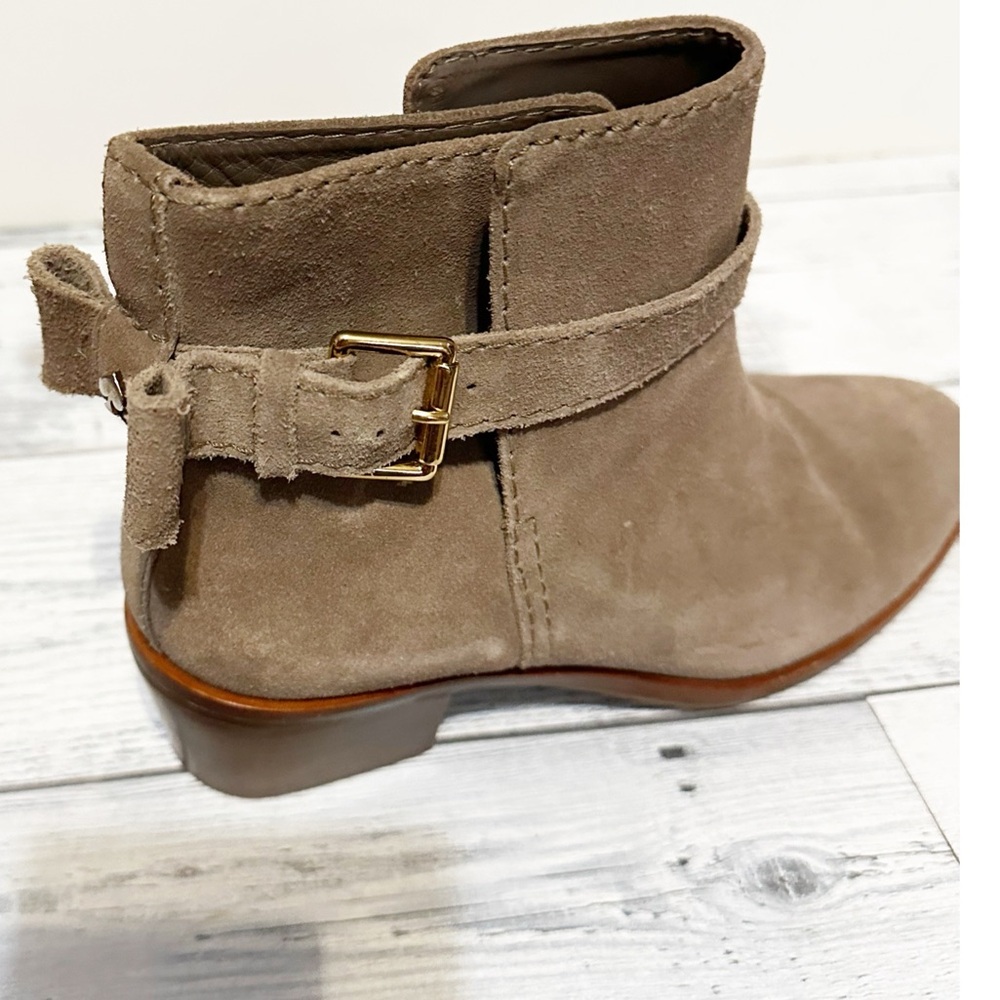 kate spade new York TALEY Light Taupe Suede Leather Ankle Boots Bow Logo Sz 6 - Picture 7 of 9